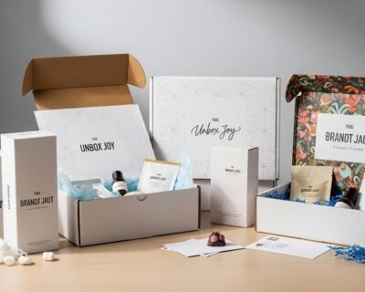 I-will-do-product-packaging-boxmailer-box-and-subscription-box-2-1